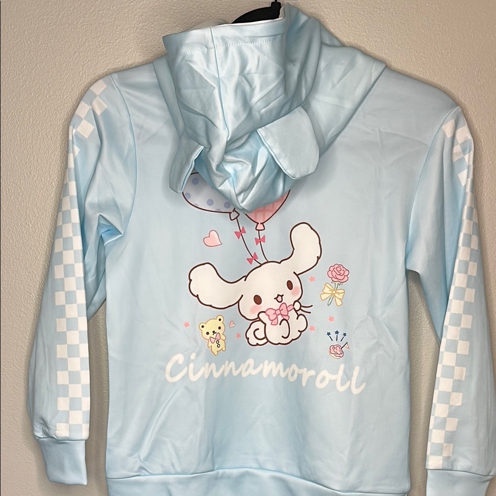 Cinnamonroll Kids Light Blue Hoodie NWOT - Picture 4 of 7